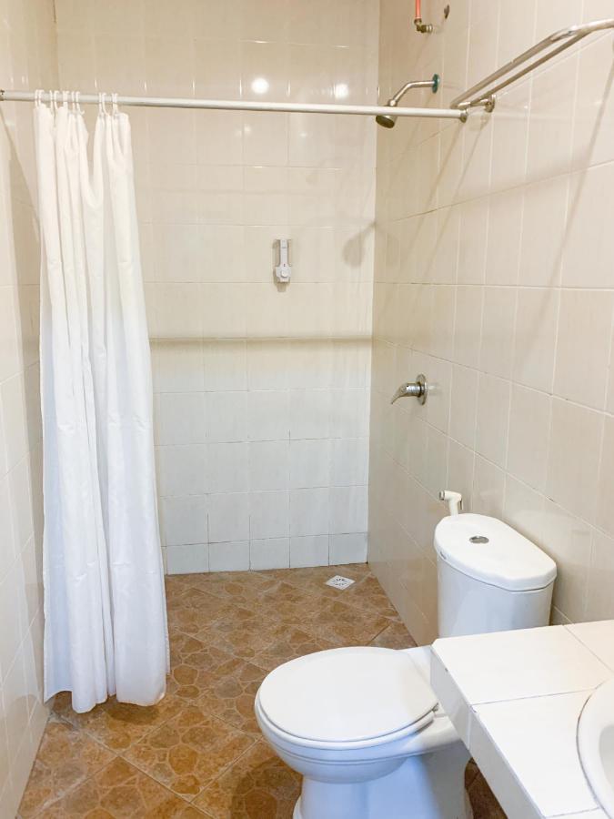 Central City Hotel Perabumulih Eksteriør billede